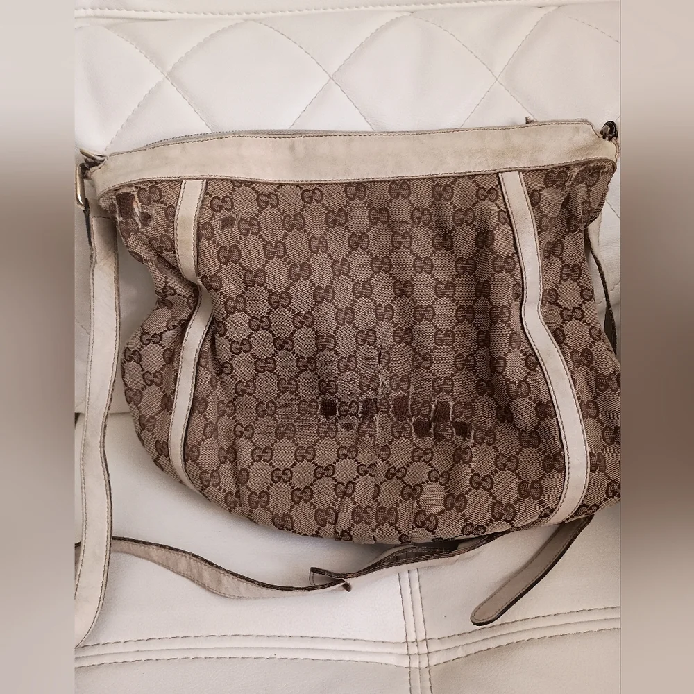 Authenticated Gucci GG Abbey D Ring Crossbody Brown Beige Canvas Fabric Bag - Picture 2 of 16